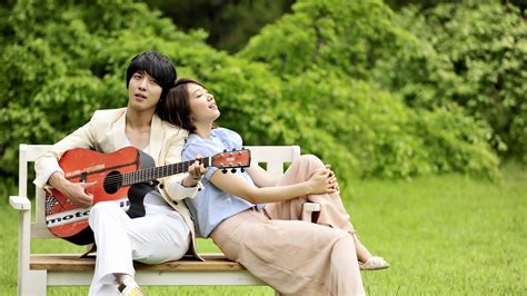 Heart Strings (2011) .
